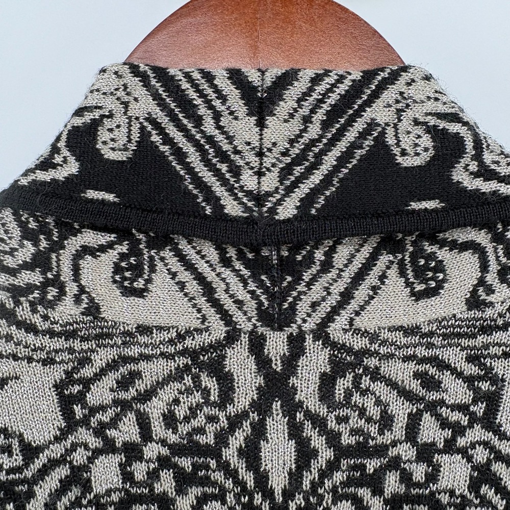 Chico's Seraphina Cardigan Size 0 Metallic Wool Black Gray Baroque Scroll - Picture 6 of 11